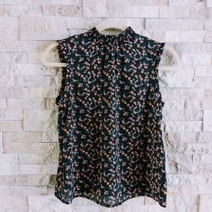 Xhilaration sleeveless blouse XS